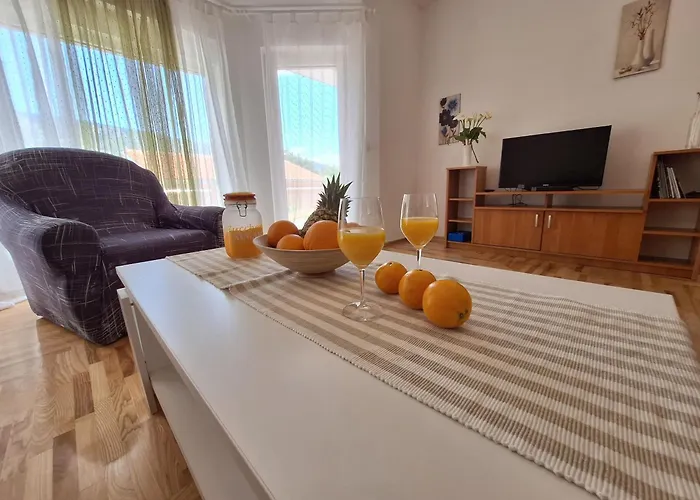 別荘 House Sanleon ブリビル